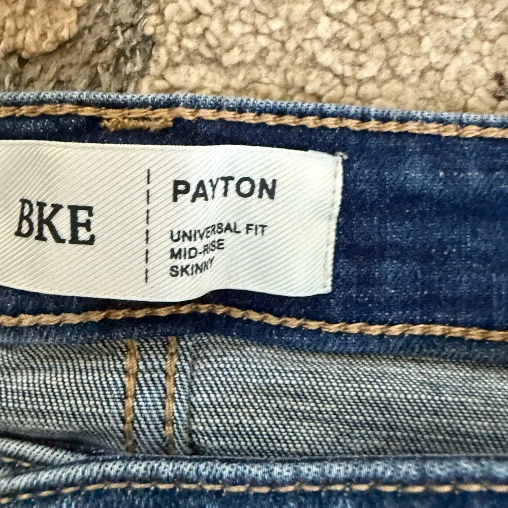BKE Jeans Size 33 X 32 - Picture 2 of 3